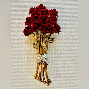 A Dozen Red Roses Bunch Bouquet Brooch Gold plated Diamond Valentine’s ❤️